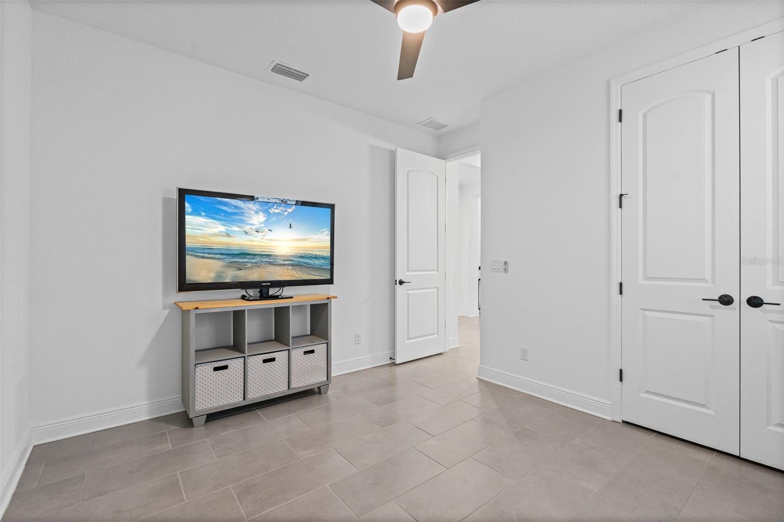 1024 FERNLEAF RUN — photo 35