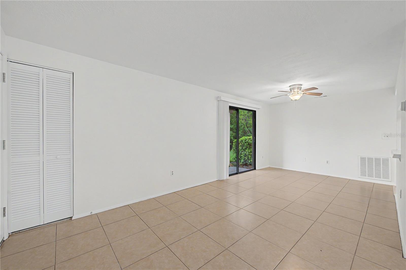 123 LOBLOLLY CT #A — photo 5