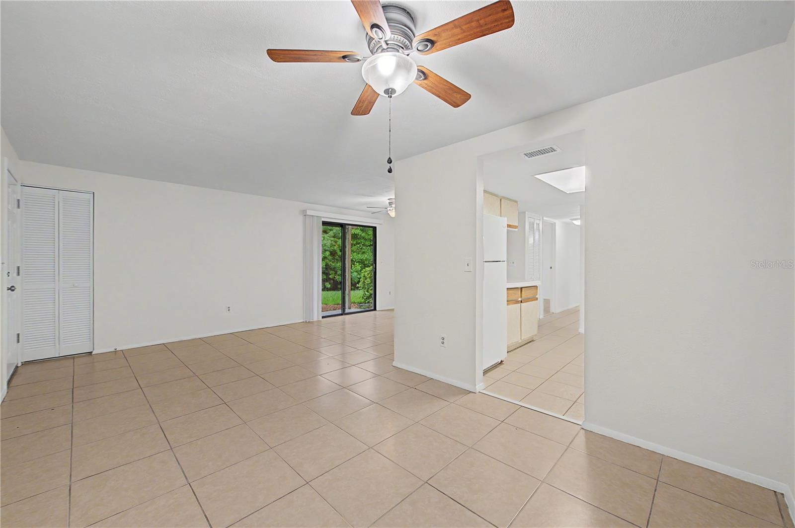 123 LOBLOLLY CT #A — photo 4