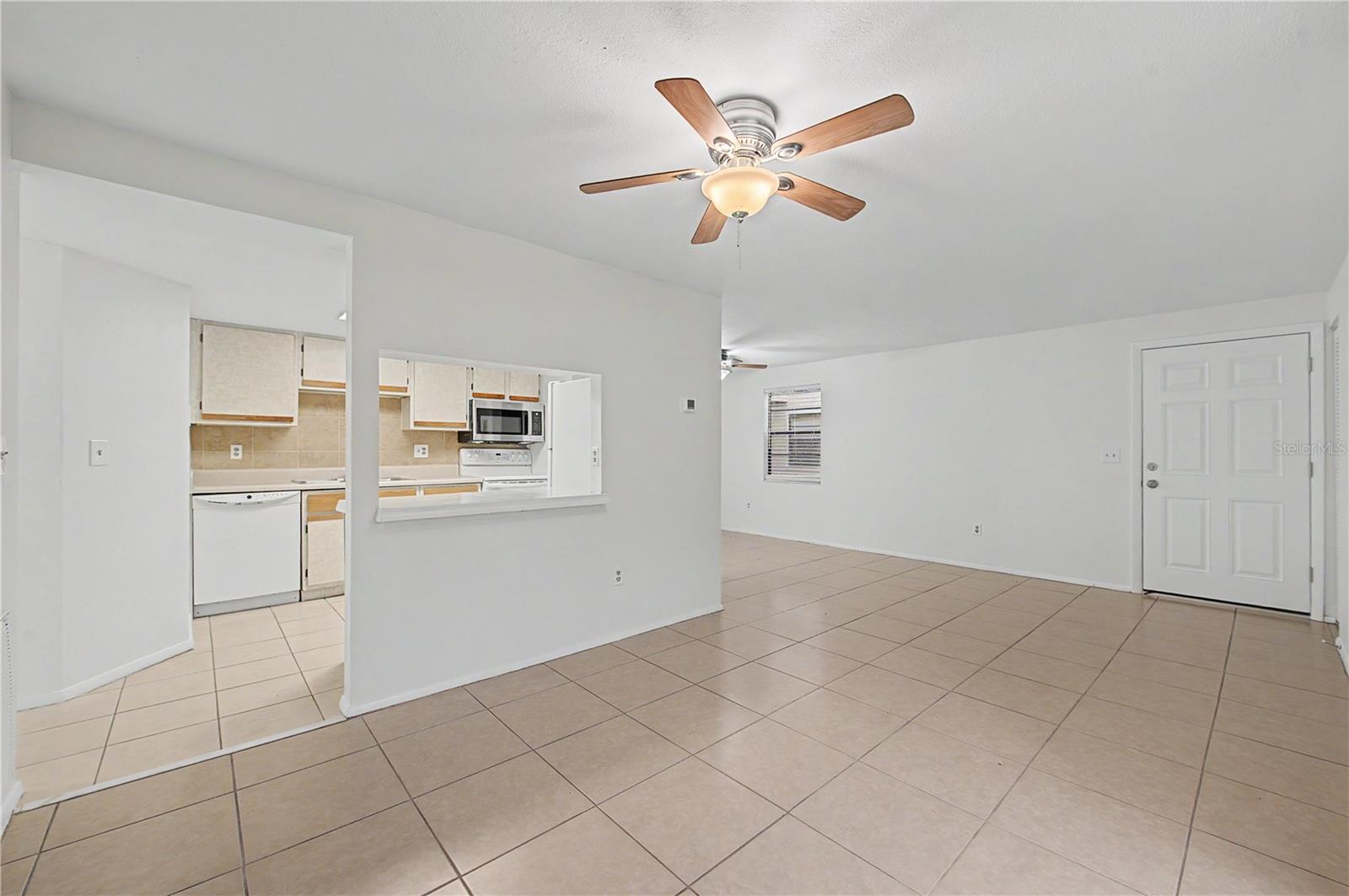 123 LOBLOLLY CT #A — photo 3