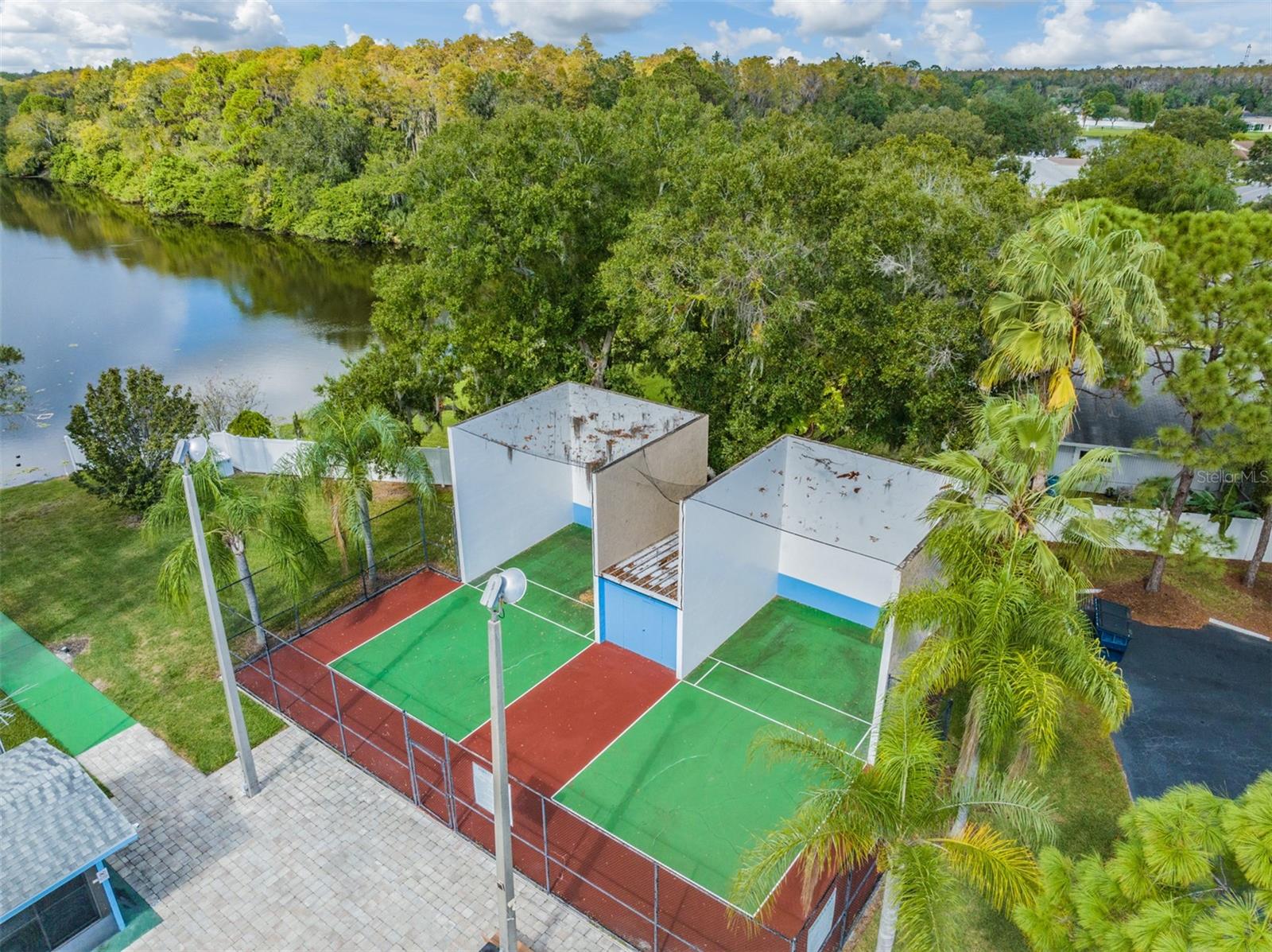 123 LOBLOLLY CT #A — photo 46