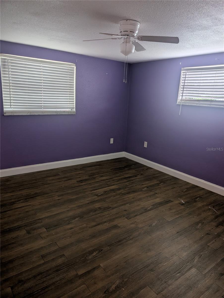 9436 GLEN MOOR LN — photo 9