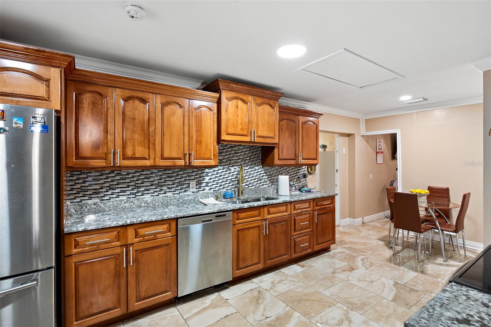 8903 CAMINO VILLA — photo 12