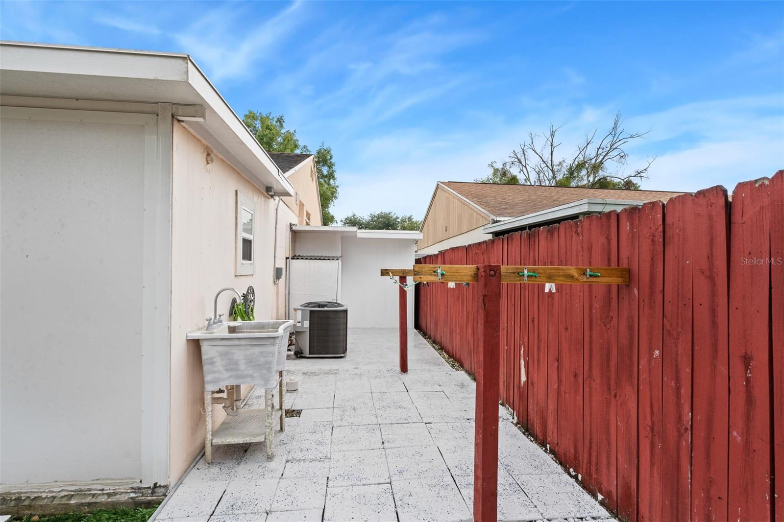 8903 CAMINO VILLA — photo 40