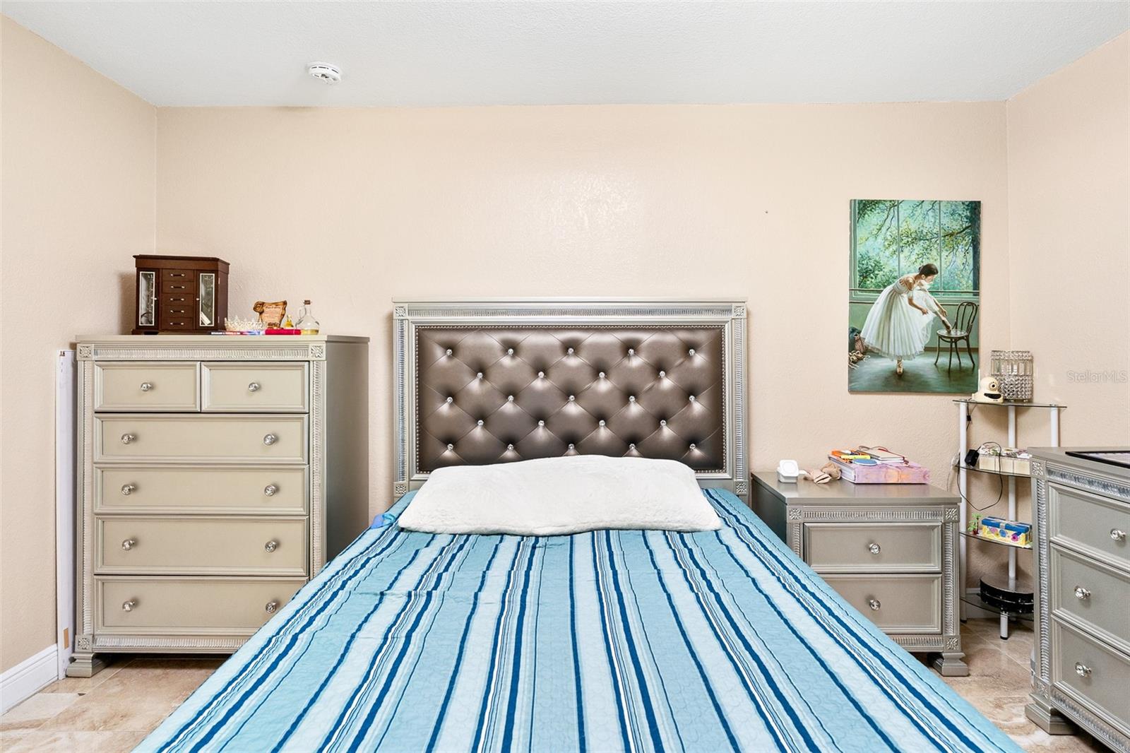 8903 CAMINO VILLA — photo 31