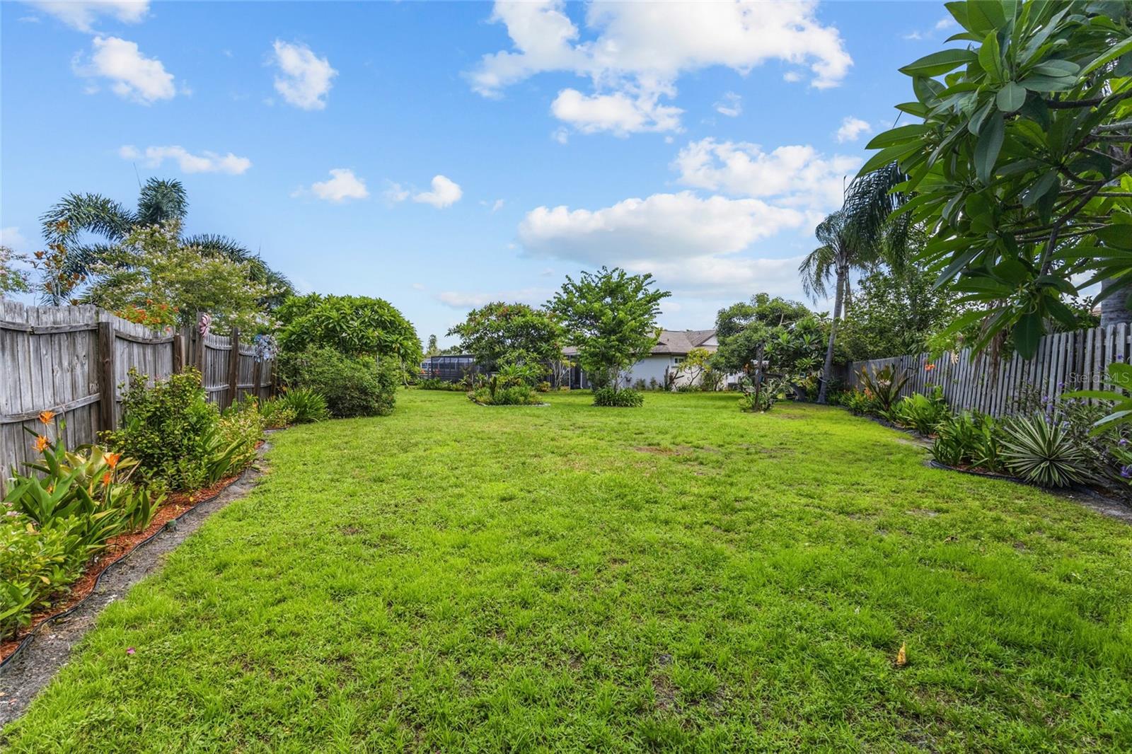 6640 WATERFORD LN — photo 27