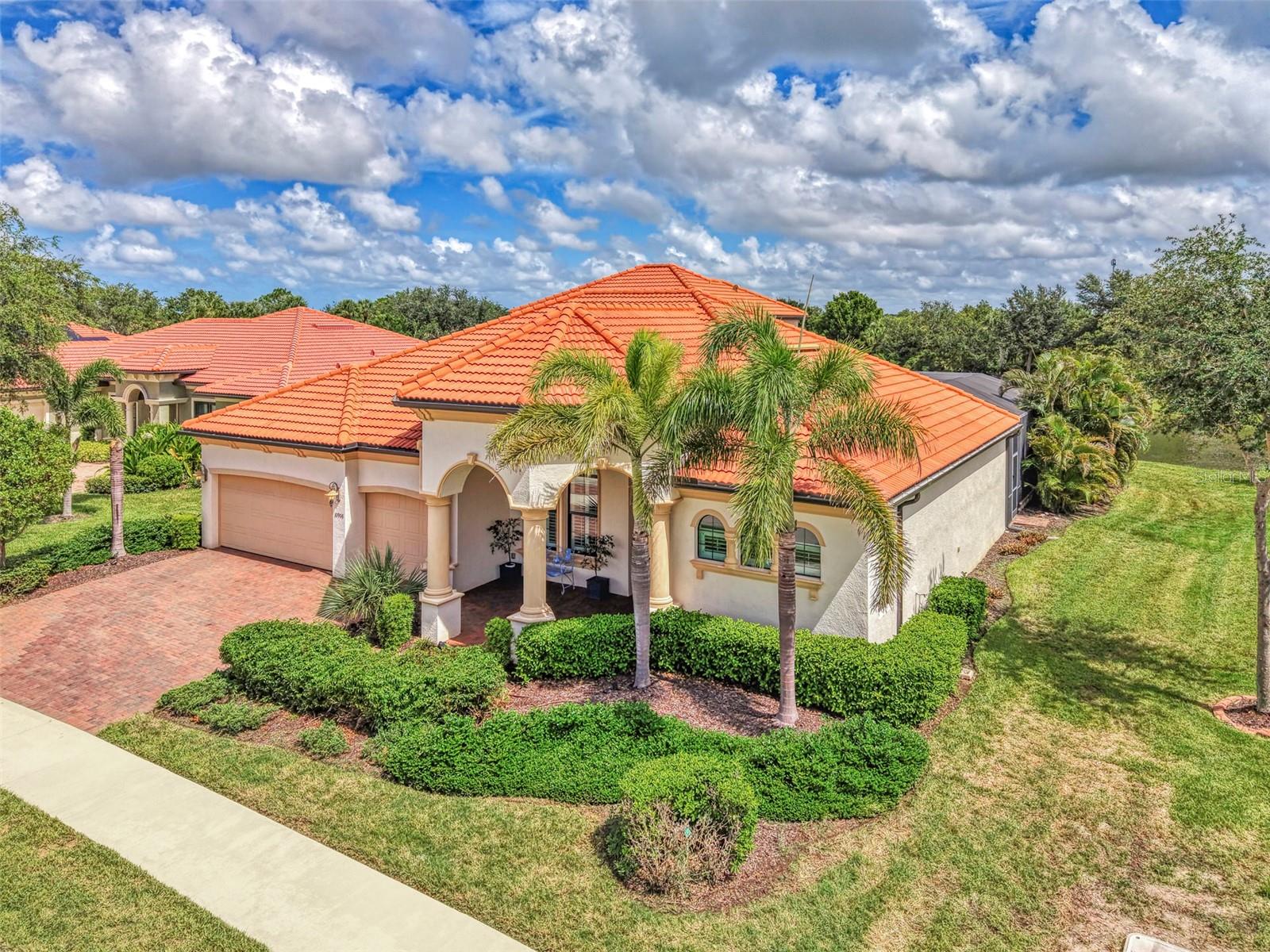 10908 BULLRUSH DR — photo 2