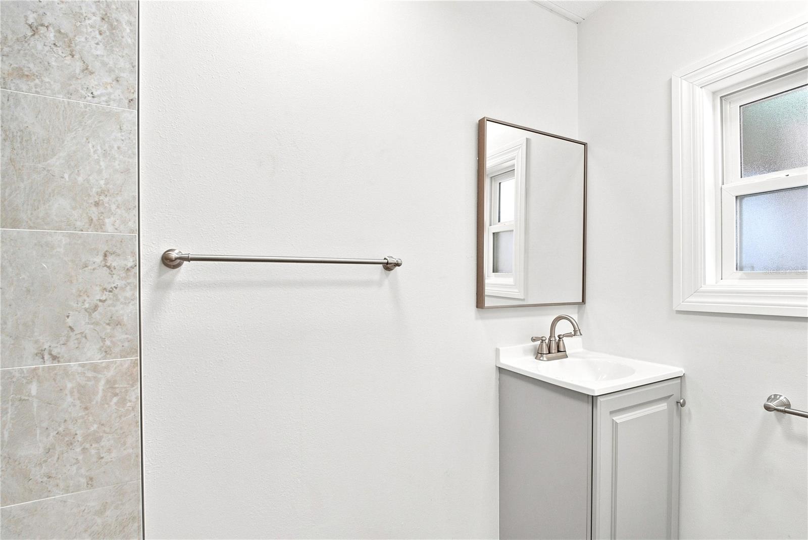 6711 CLEMENS BLVD — photo 14