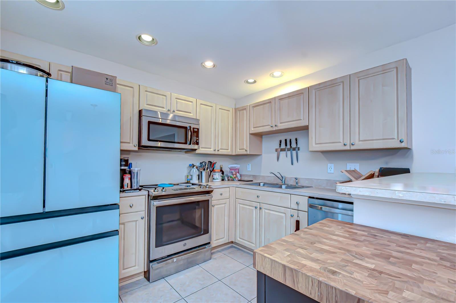 24640 SIENA DR — photo 20