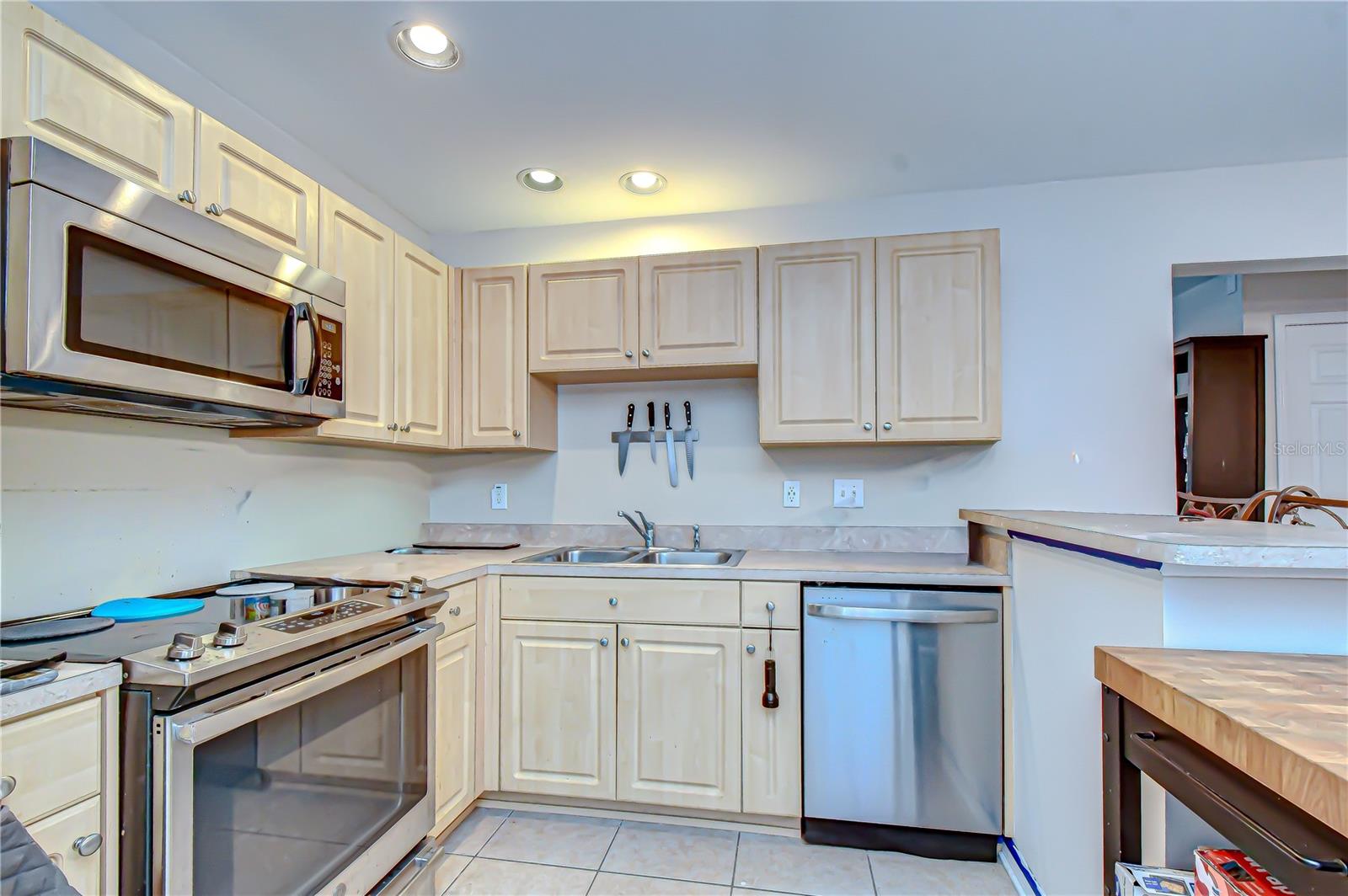 24640 SIENA DR — photo 21