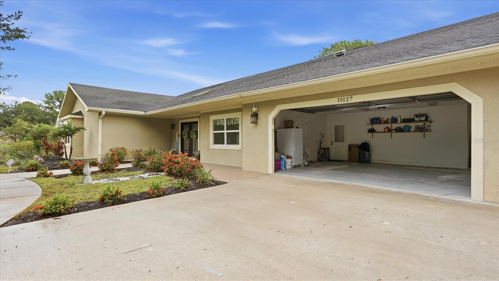 15127 PENNINGTON RD — photo 8
