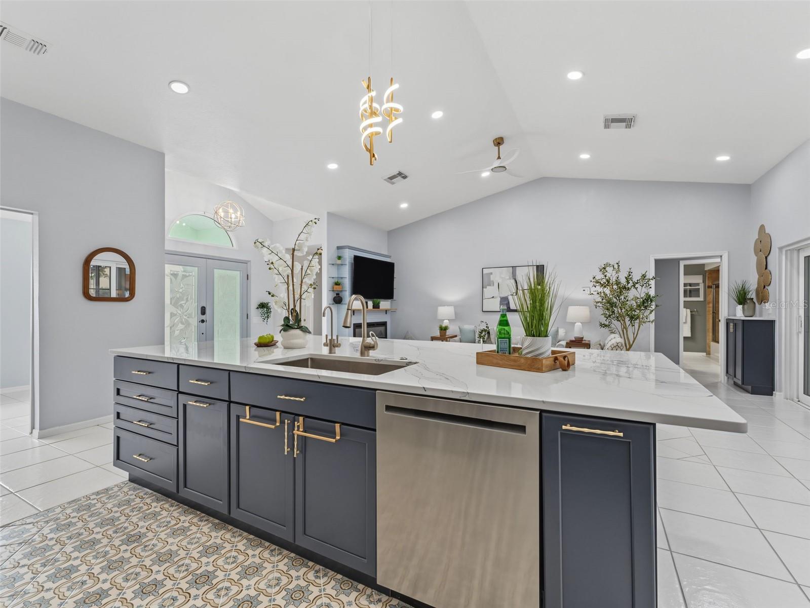 8342 DANBURY LN — photo 25