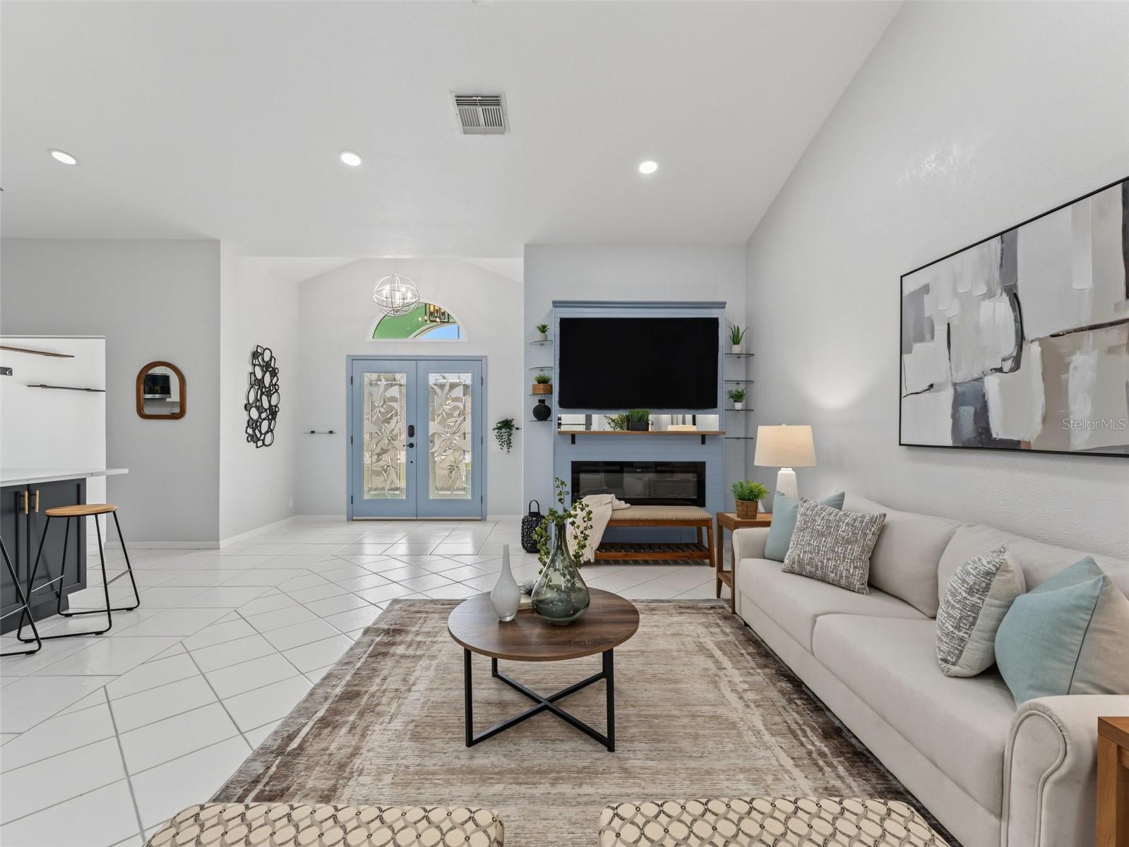 8342 DANBURY LN — photo 12