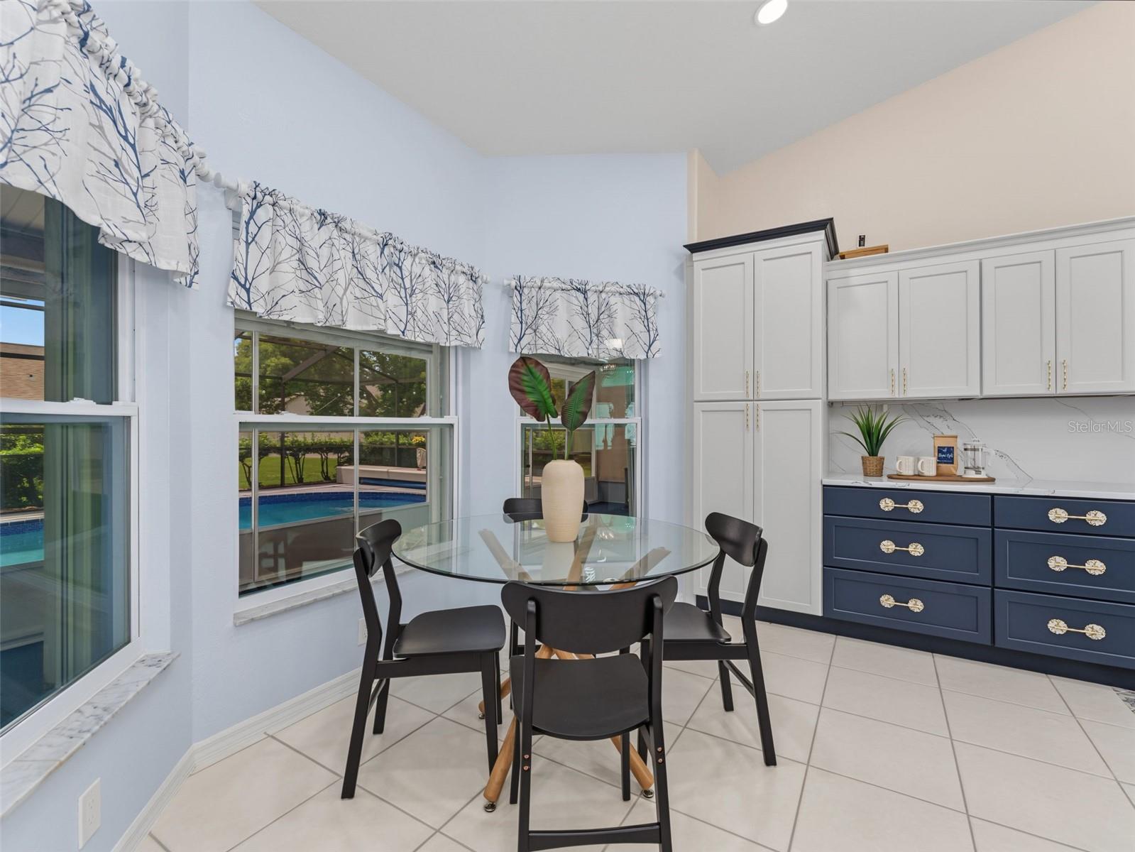 8342 DANBURY LN — photo 15