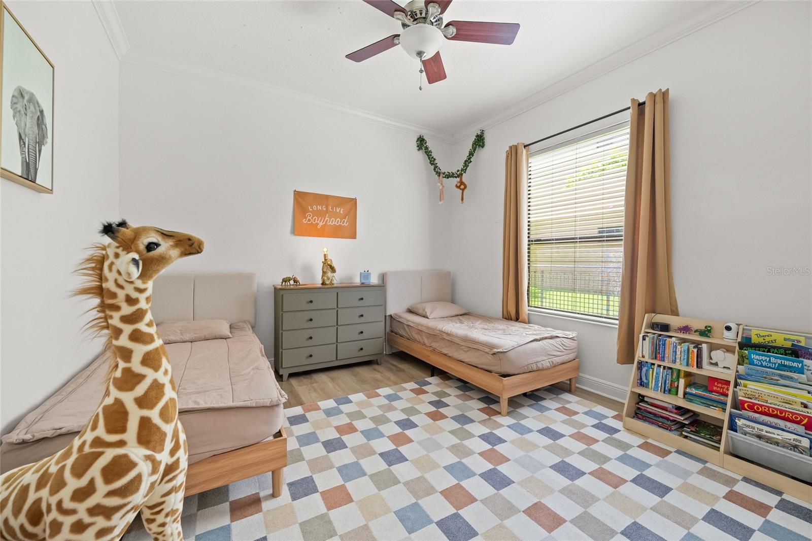4665 TUSCANA DR — photo 32