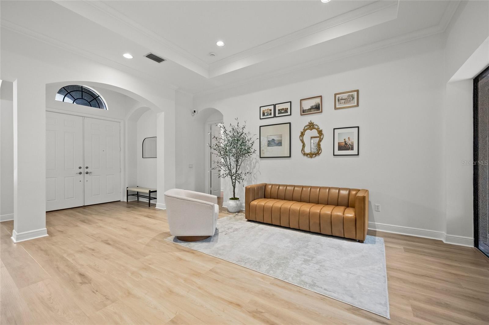 4665 TUSCANA DR — photo 10