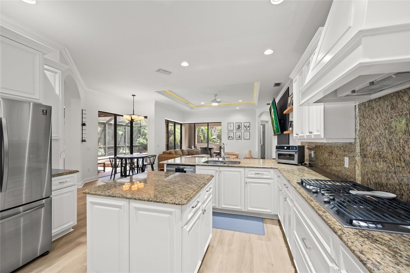 4665 TUSCANA DR — photo 18