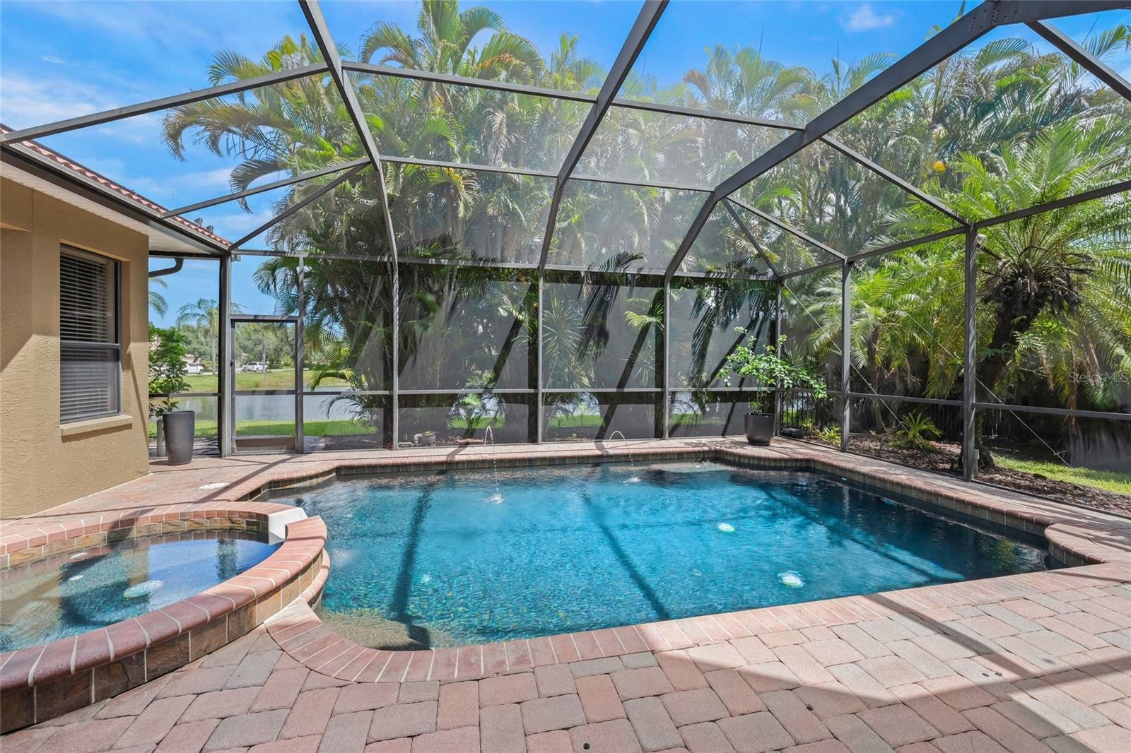 4665 TUSCANA DR — photo 3