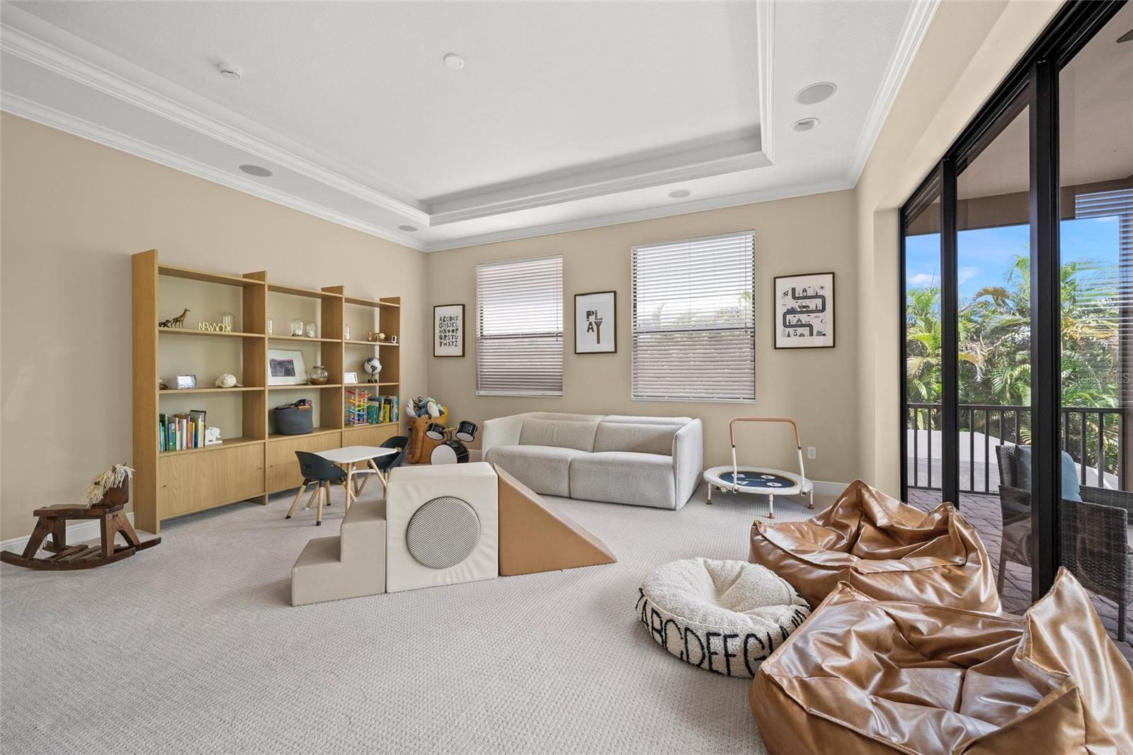 4665 TUSCANA DR — photo 38