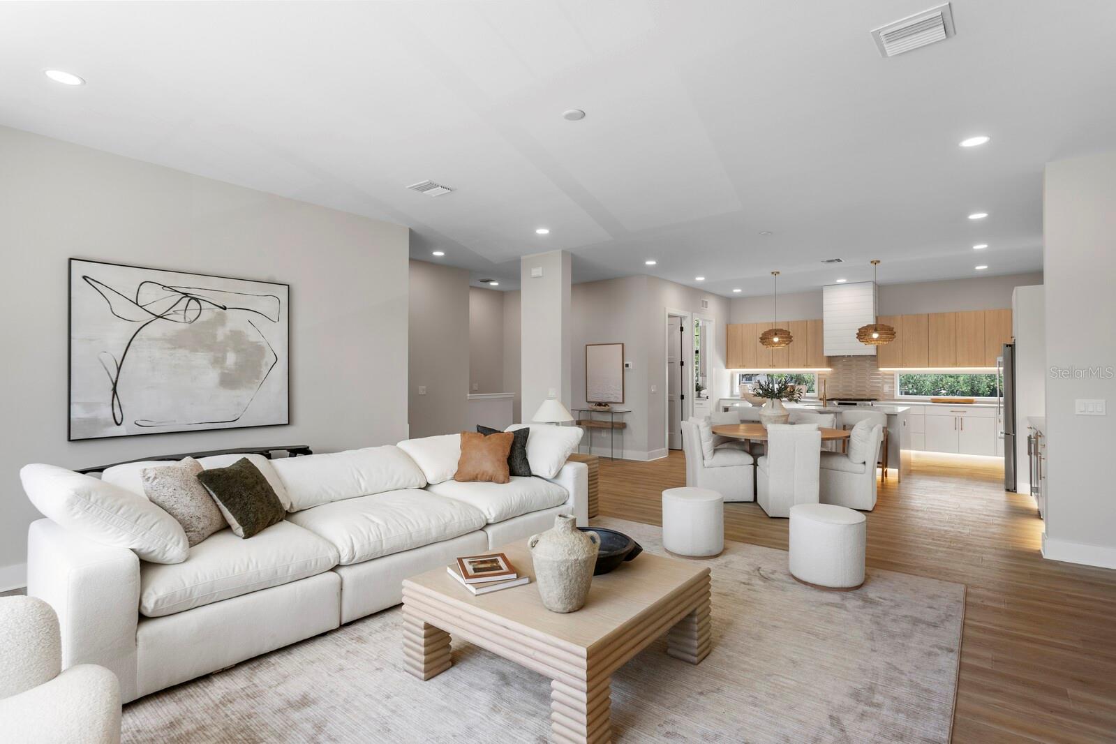5210 BAYSHORE BLVD #4 — photo 3