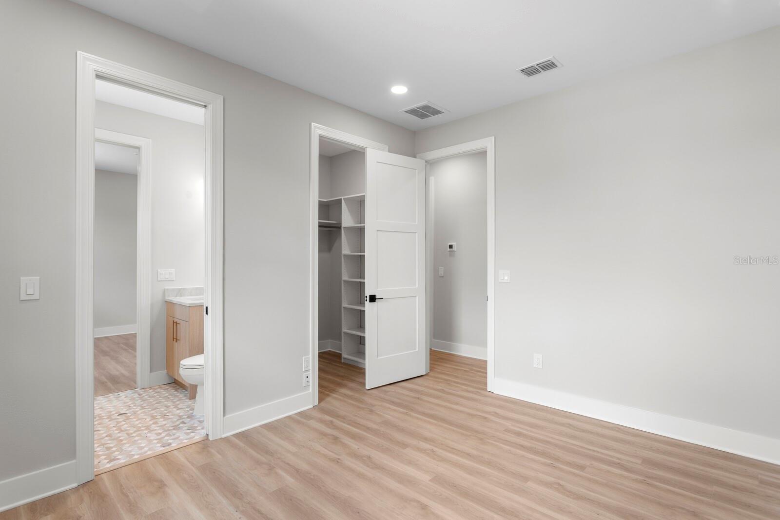 5210 BAYSHORE BLVD #4 — photo 26