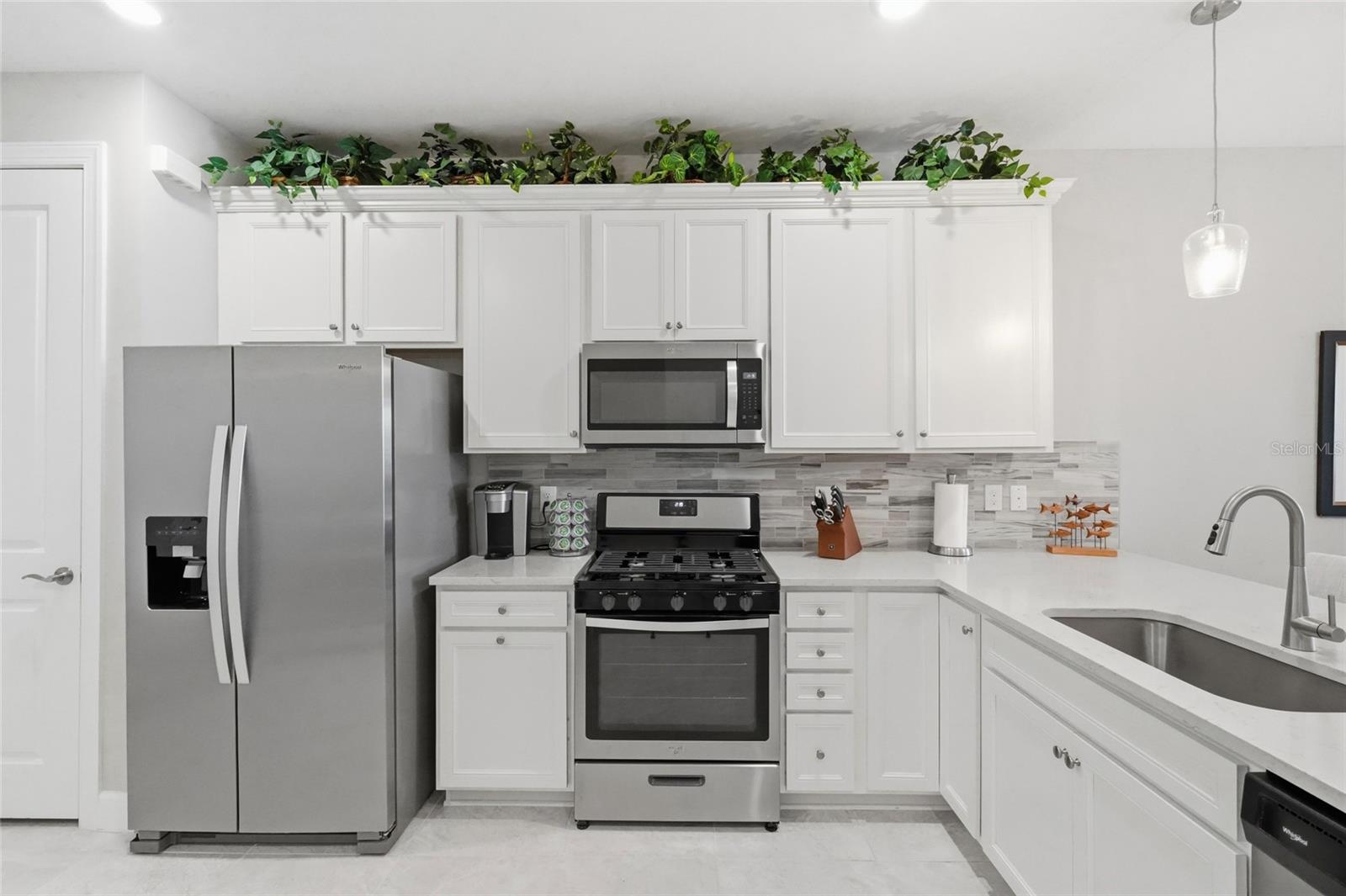 14571 MOSSY PINE CT — photo 4