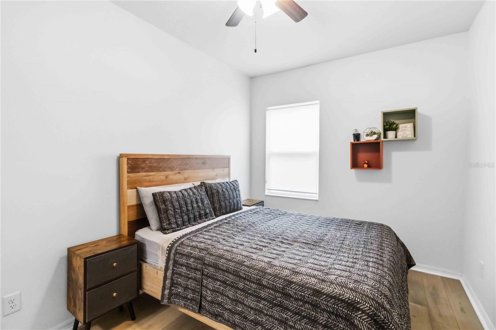 10716 AVERY PARK DR — photo 18