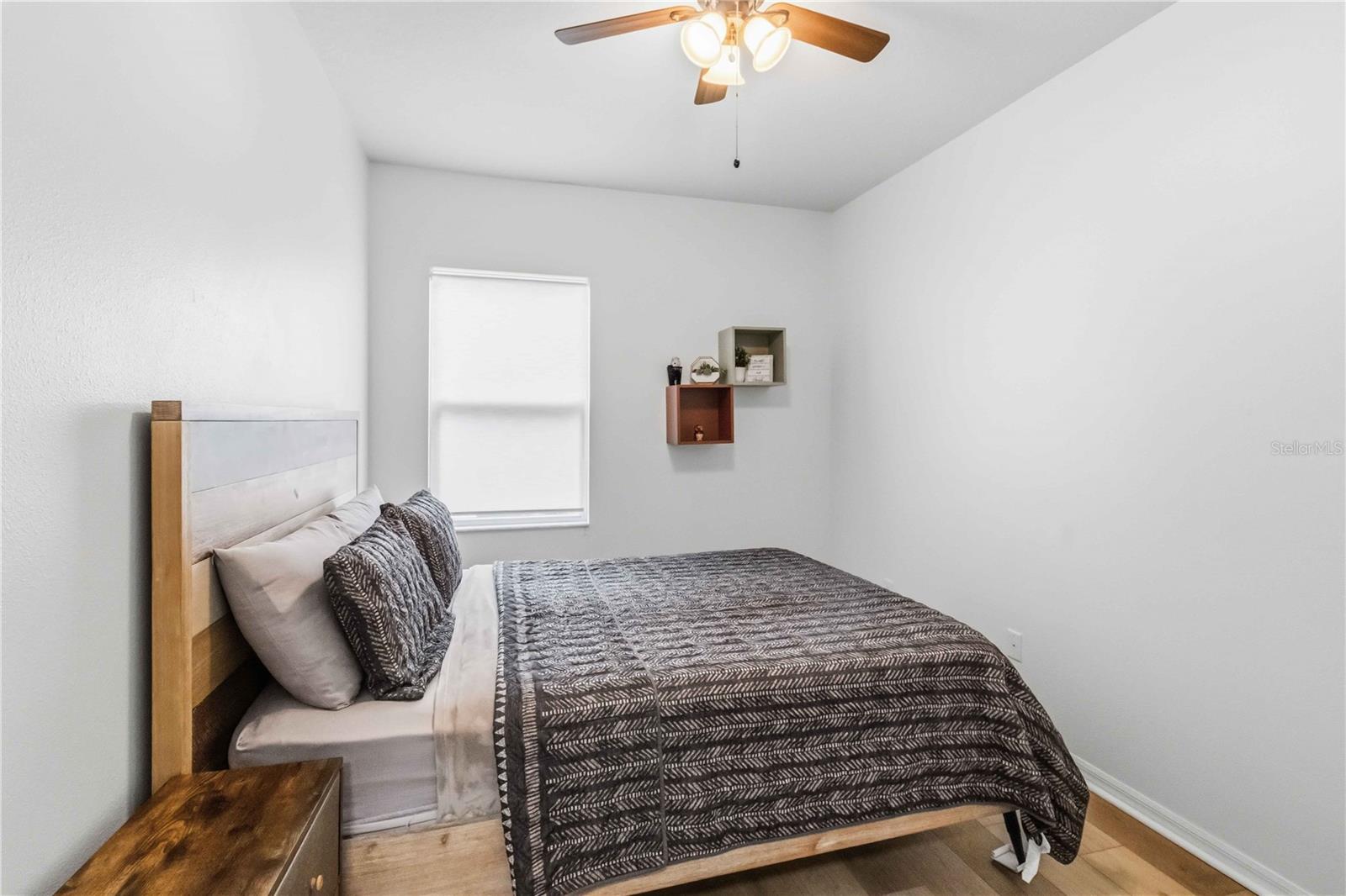 10716 AVERY PARK DR — photo 17