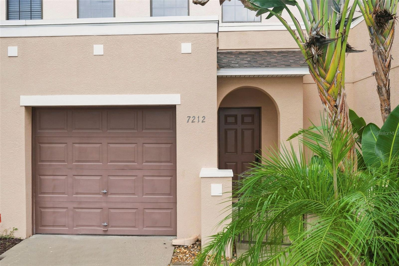7212 STERLING POINT CT — photo 2