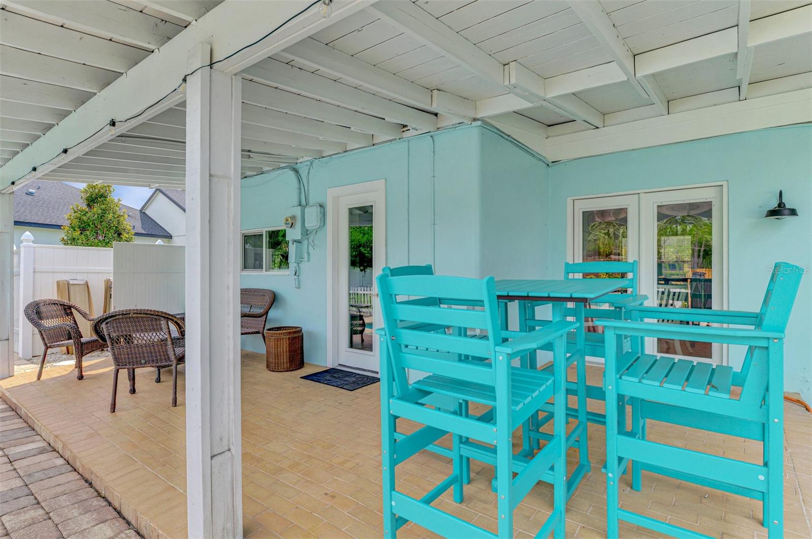 1731 REDWOOD ST — photo 34