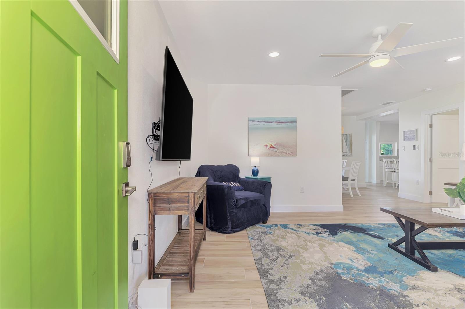 1731 REDWOOD ST — photo 5