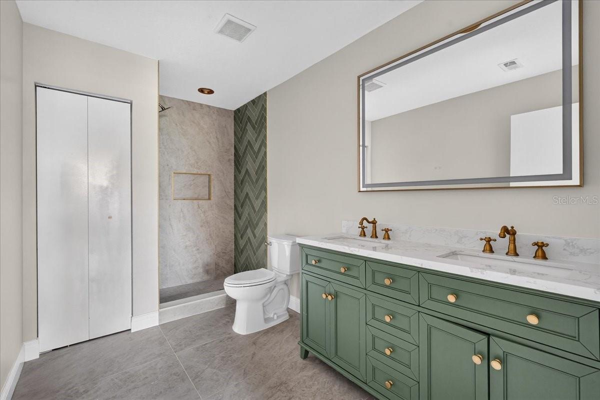 1201 WILD FEATHER LN — photo 23