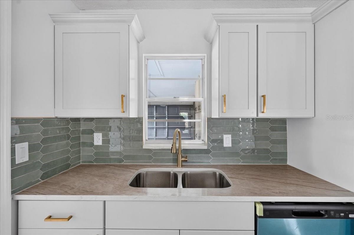 1201 WILD FEATHER LN — photo 16