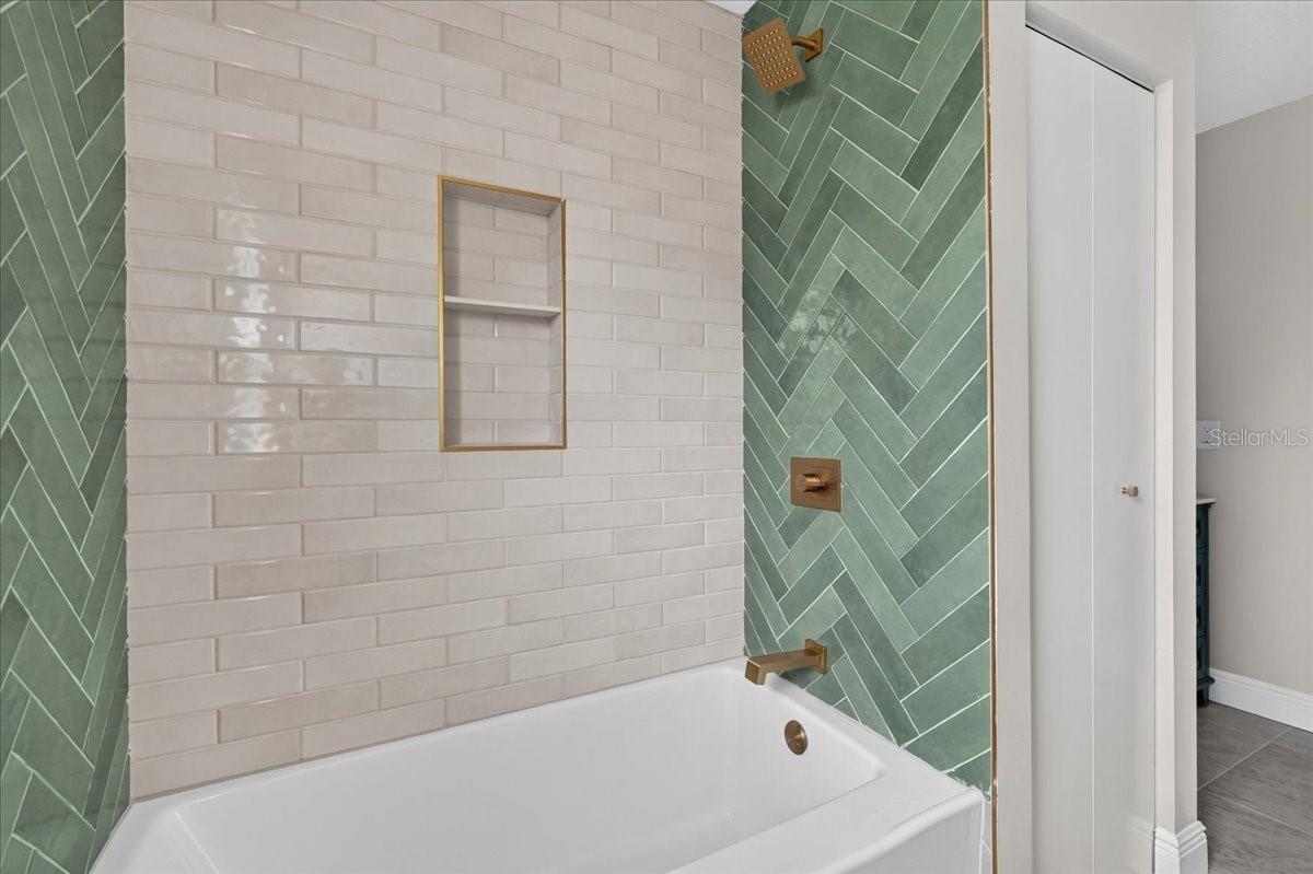 1201 WILD FEATHER LN — photo 29