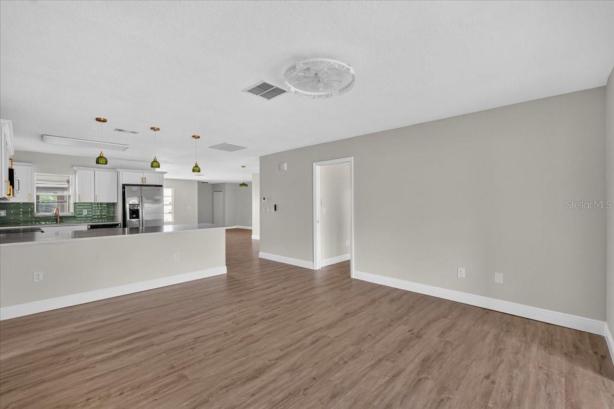 1201 WILD FEATHER LN — photo 18