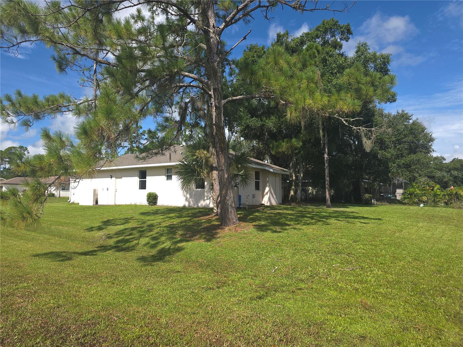 4038 LANGSOM LN — photo 30
