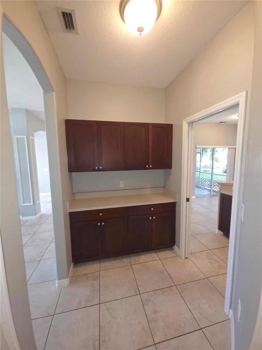 4038 LANGSOM LN — photo 25