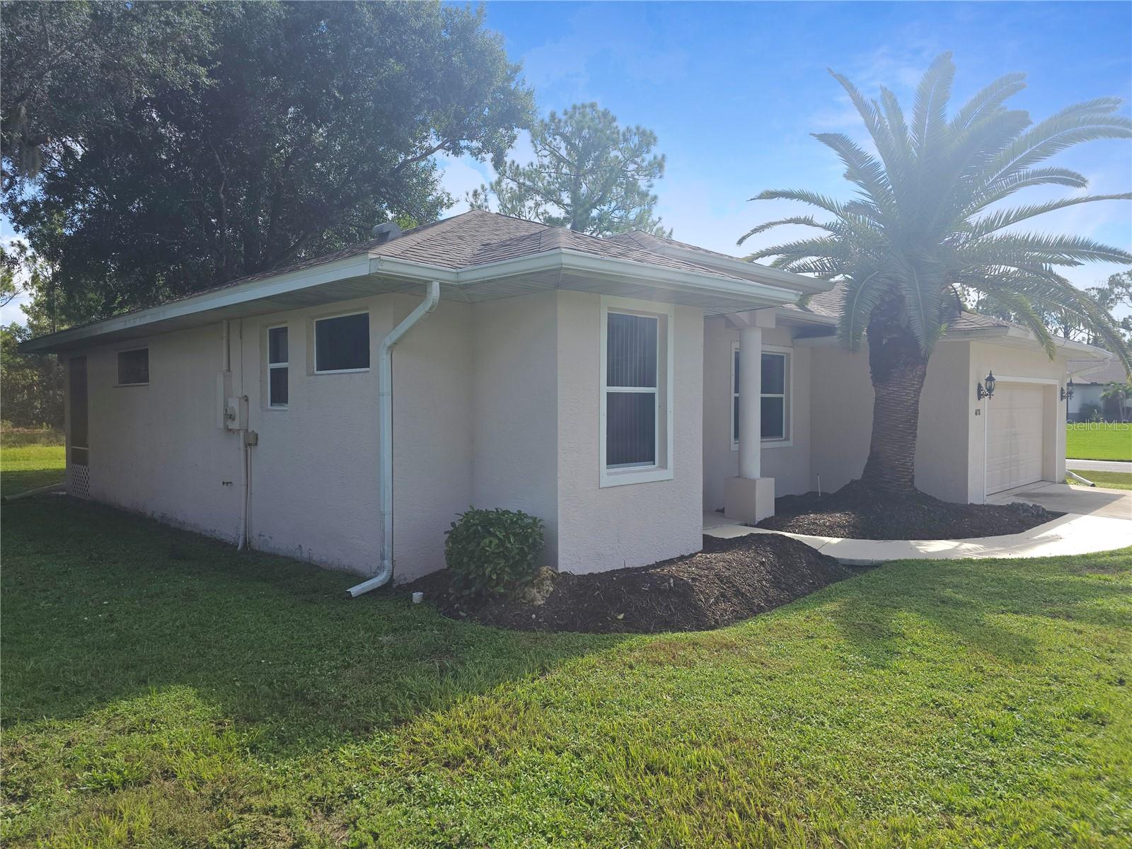 4038 LANGSOM LN — photo 31