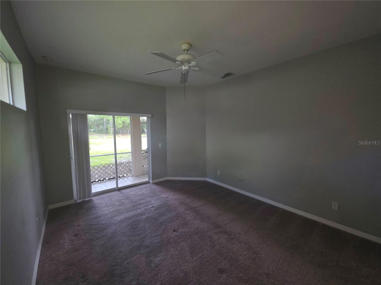 4038 LANGSOM LN — photo 18