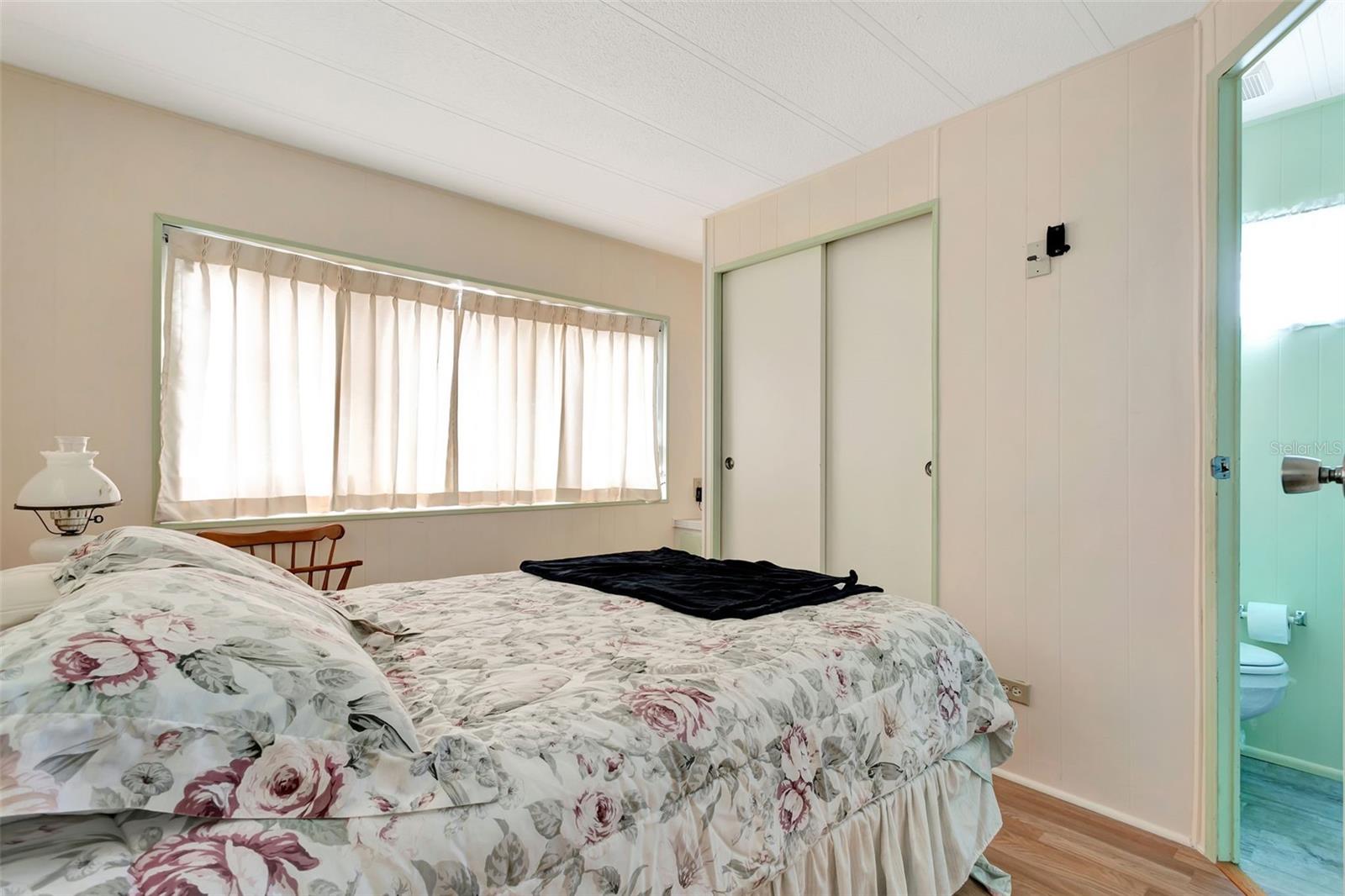 5690 FORSYTHIA RD — photo 19