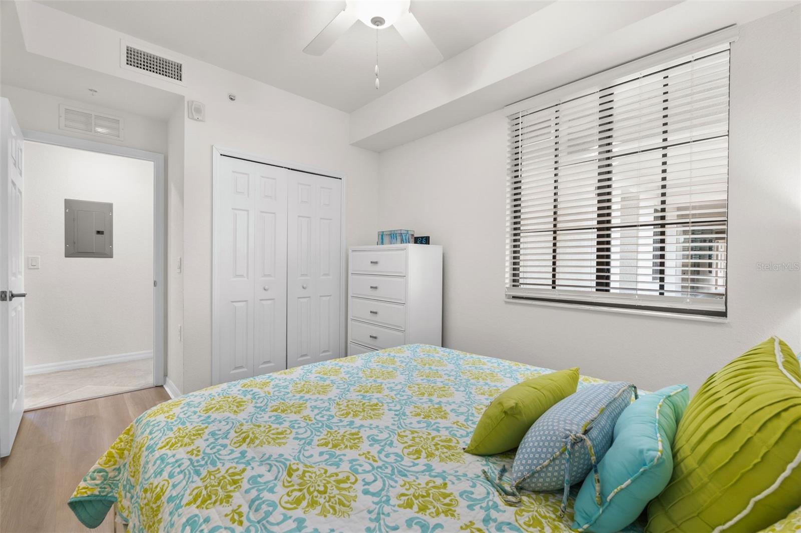 17510 GAWTHROP DR #302 — photo 25