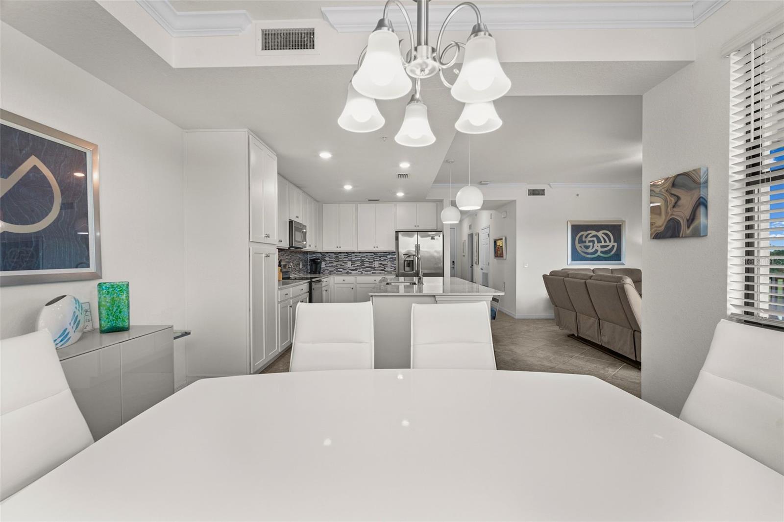 17510 GAWTHROP DR #302 — photo 18