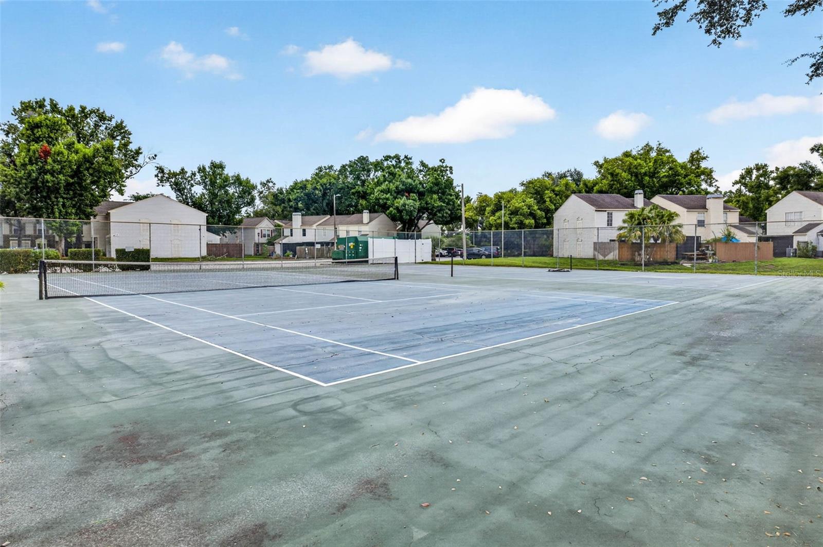 1760 MILL RUN CIR — photo 41
