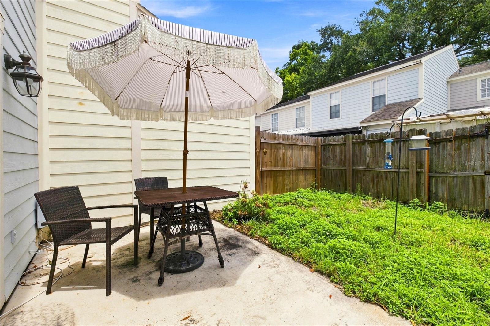 1760 MILL RUN CIR — photo 33