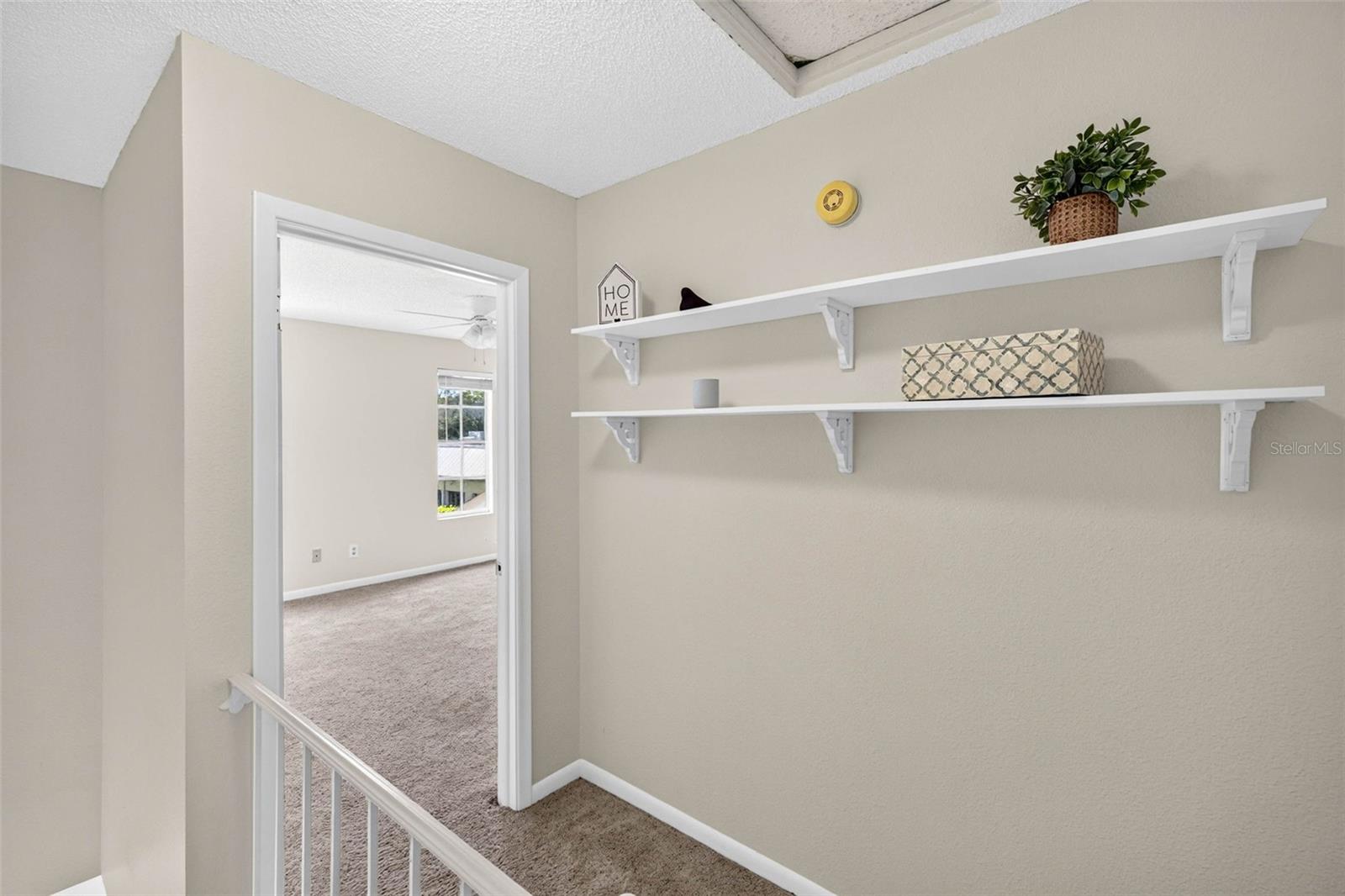 1760 MILL RUN CIR — photo 25