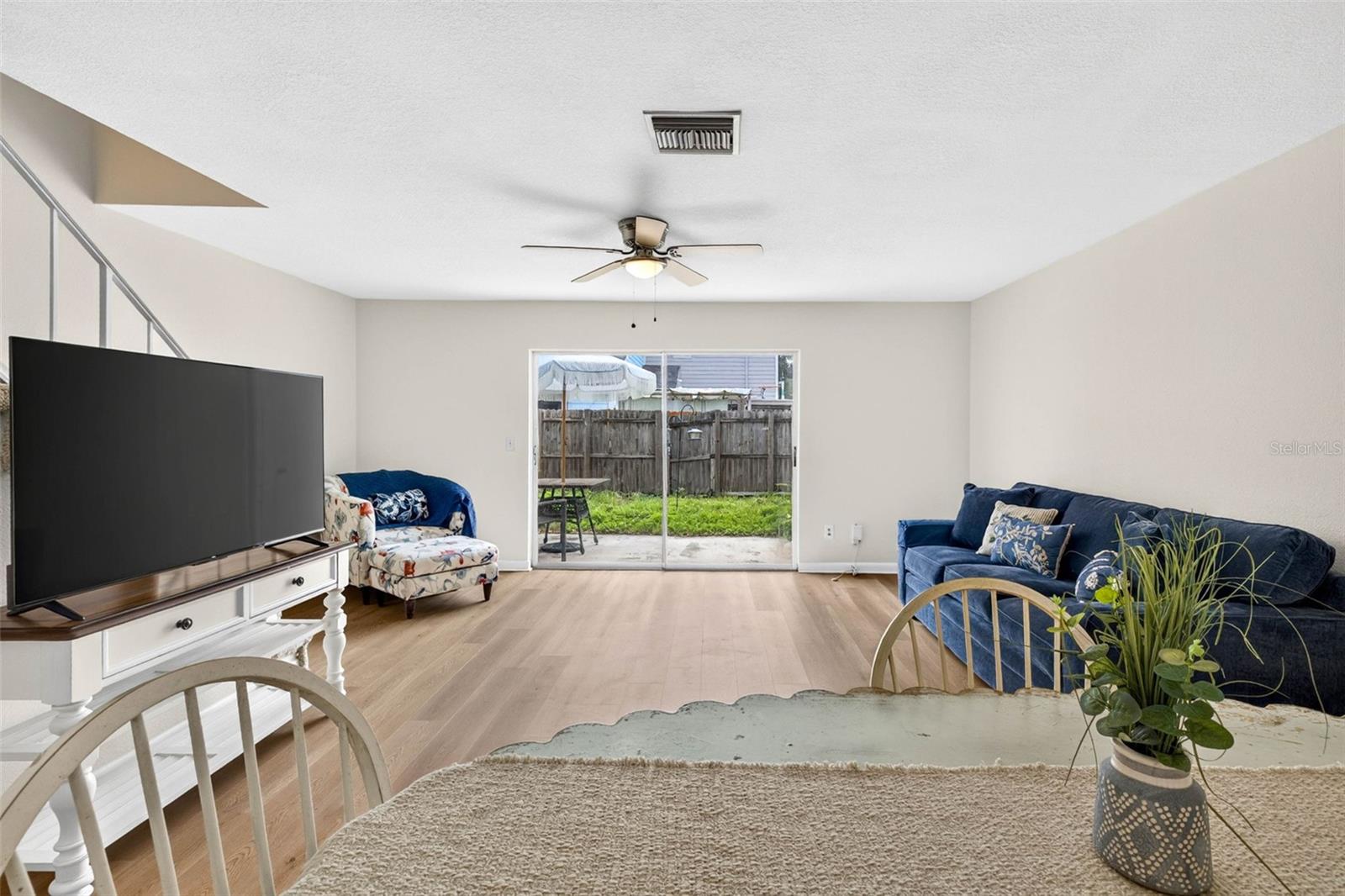 1760 MILL RUN CIR — photo 12