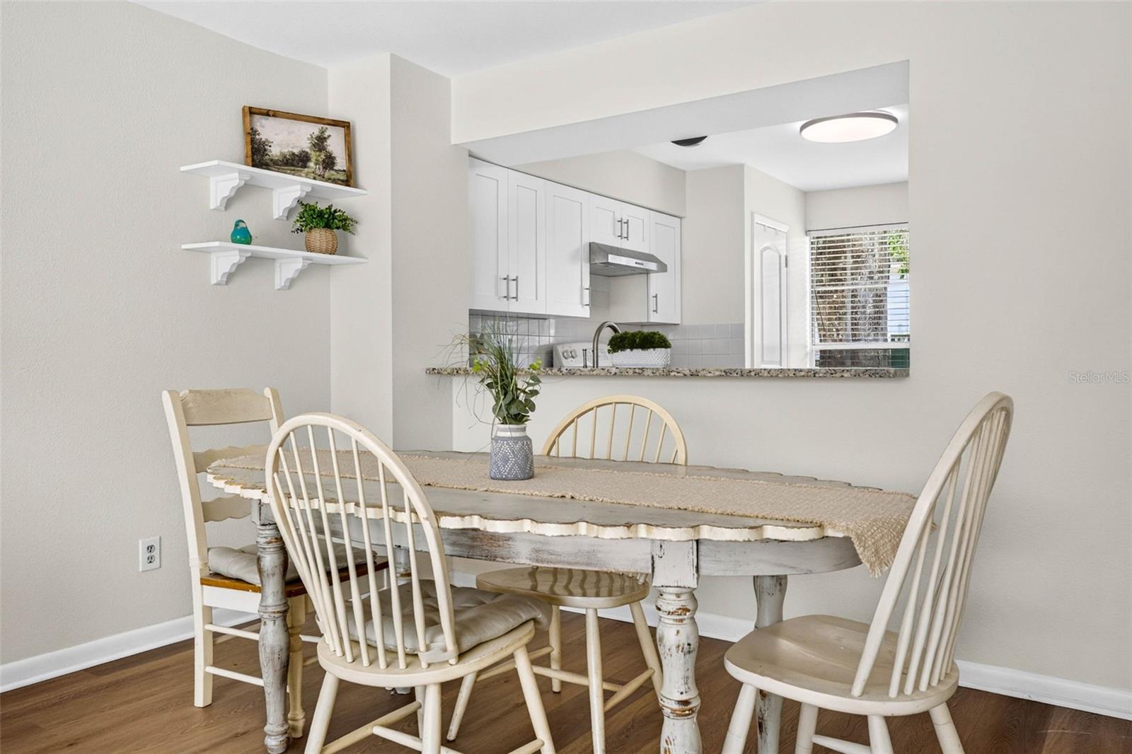 1760 MILL RUN CIR — photo 16