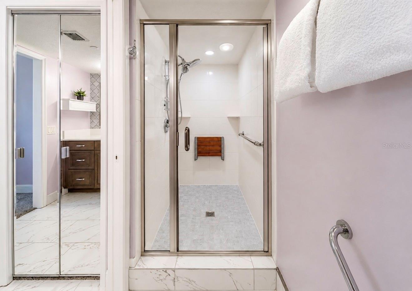 690 ISLAND WAY #501 — photo 33