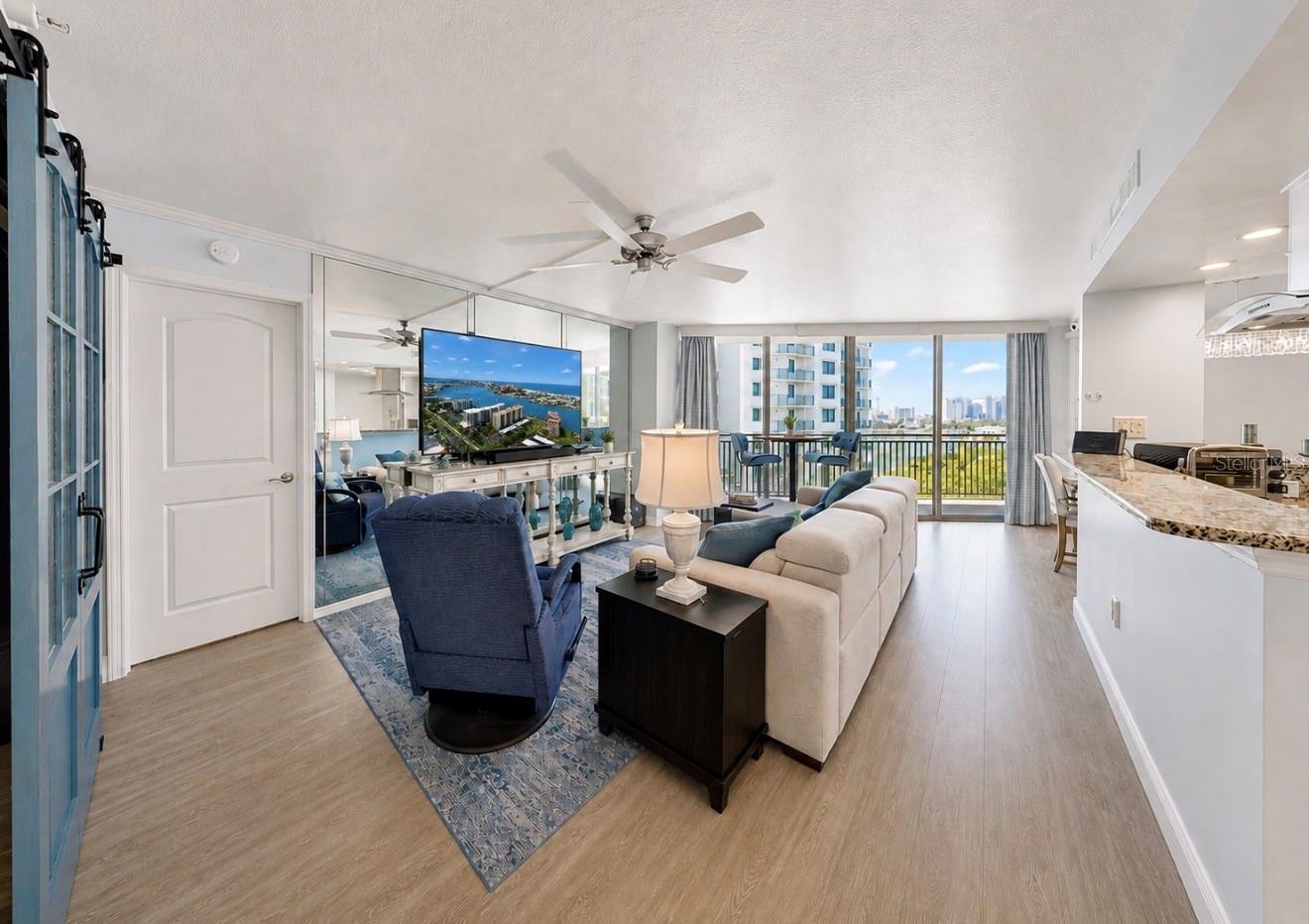 690 ISLAND WAY #501 — photo 15