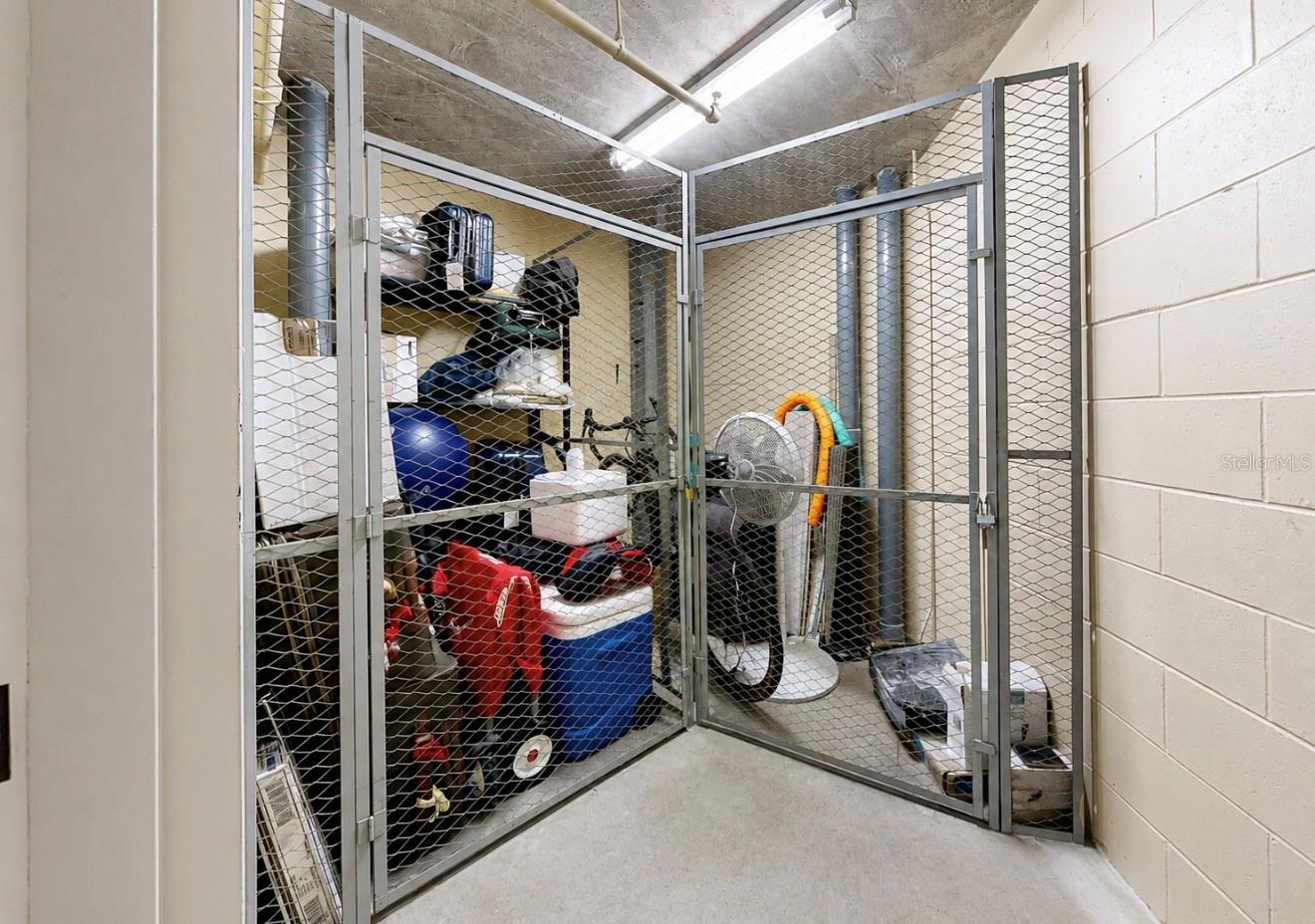 690 ISLAND WAY #501 — photo 42